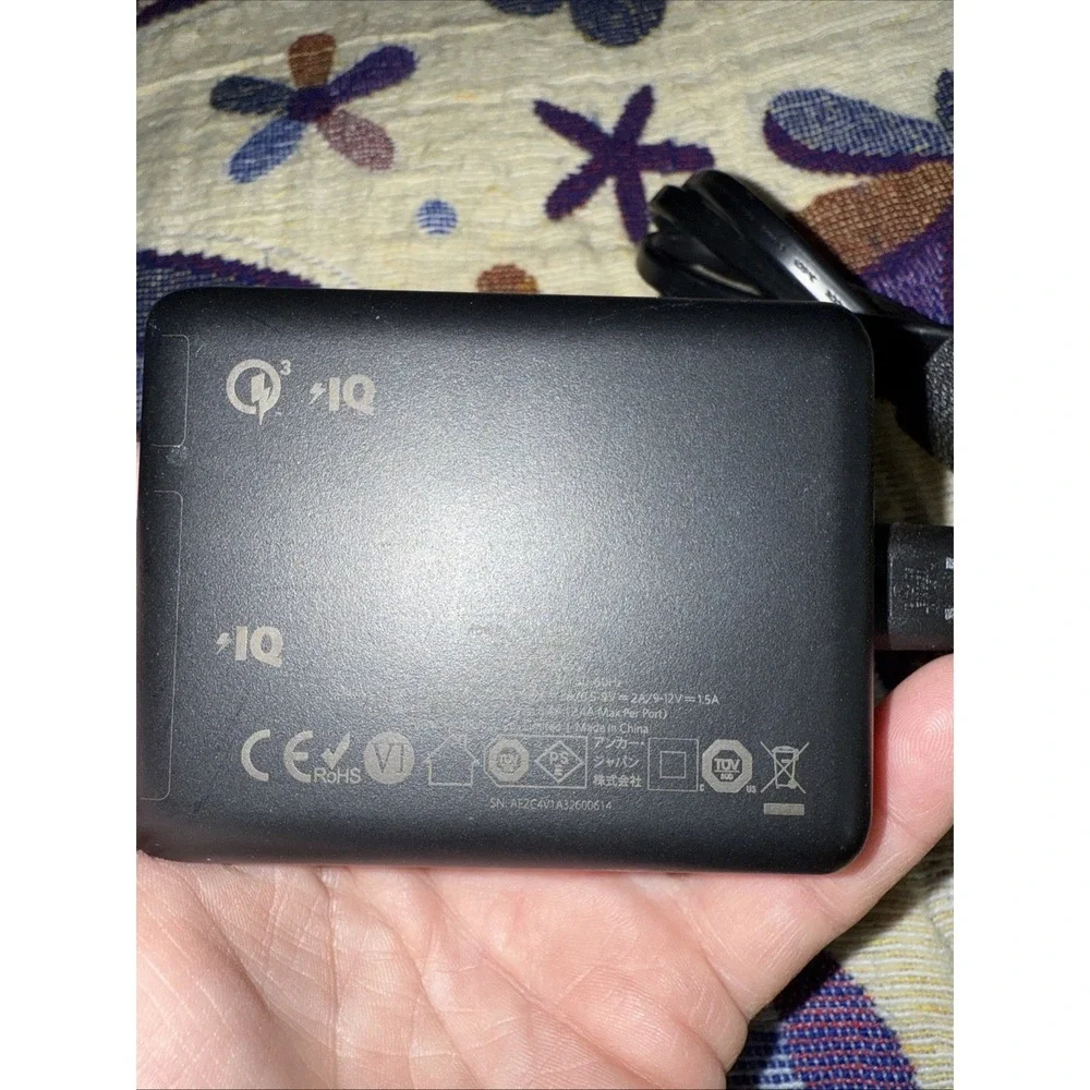 Anker PowerPort 1 PD with 1‎ PD and 4 PIQ Charger 5251